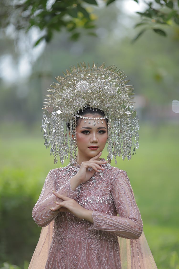 Woman In A Dress And Crown 