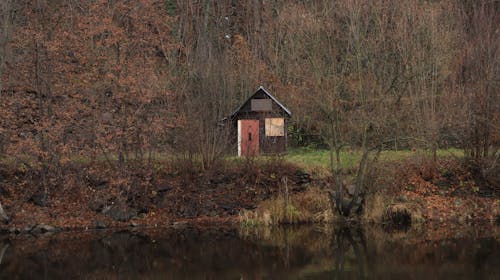 Безкоштовне стокове фото на тему «Будівля, відображення, водойма»