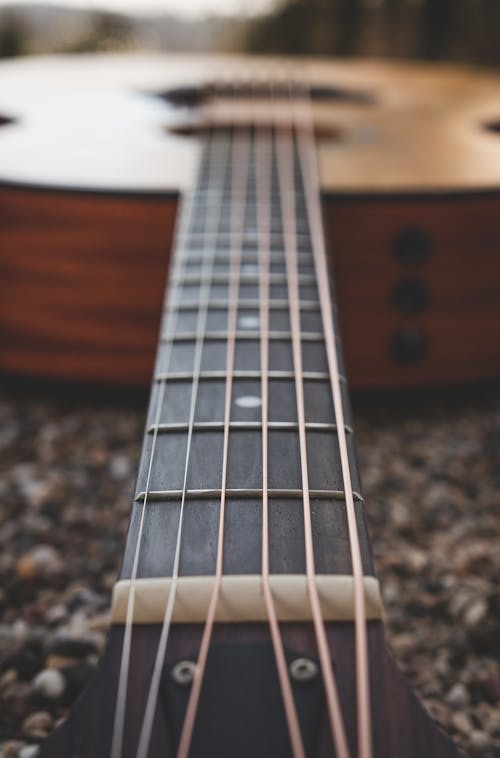 Kostenlos Kostenloses Stock Foto zu akustische gitarre, bund, gitarre Stock-Foto