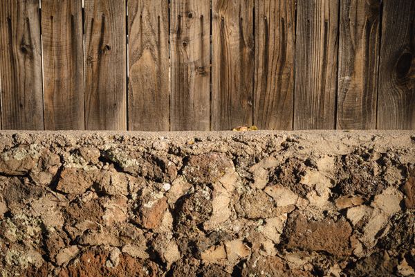 Rammed-earth strata