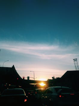 巴西里约热内卢圣克里斯托的日落交通景色令人惊叹