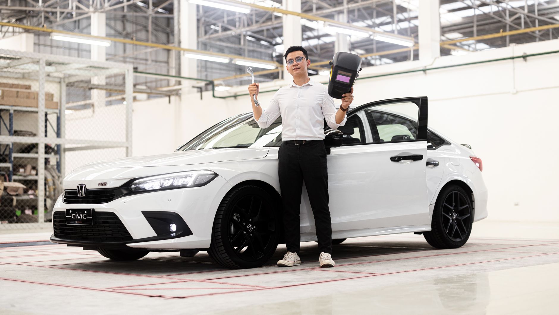 Honda rechemă în service peste un milion de mașini din cauza defectului la kitul de pană