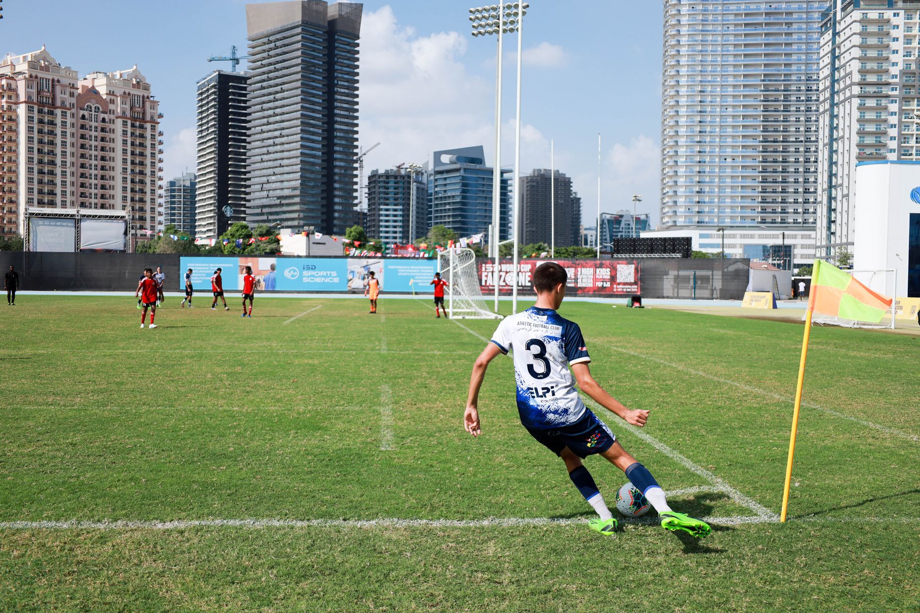 Corner kick match moment — Dicas de Apostas
