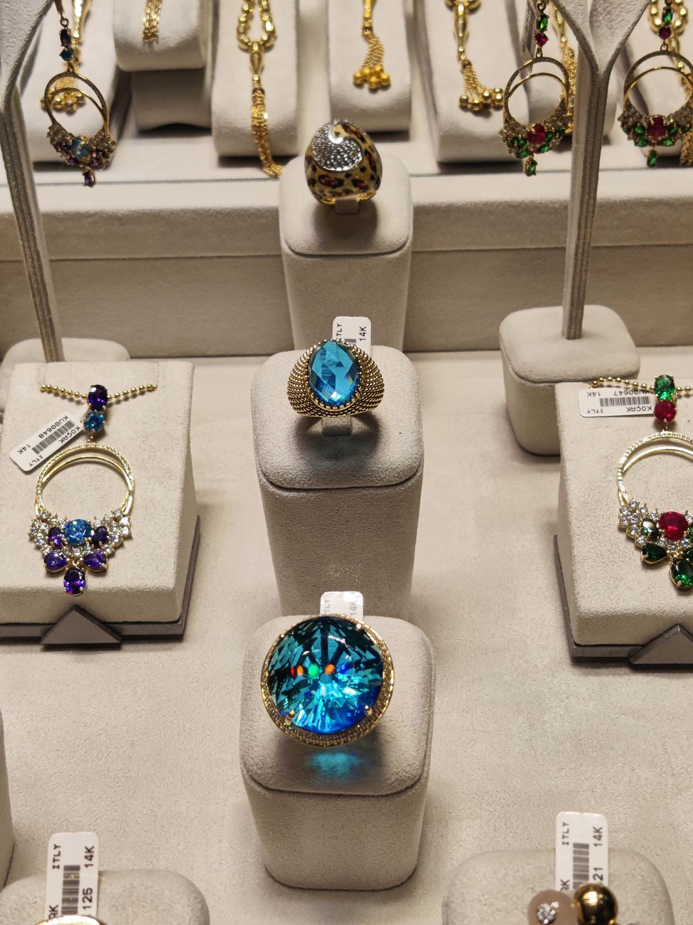 Collection of luxury rings with gemstones, perfect for a gift