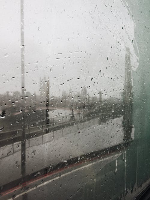 Fotobanka s bezplatnými fotkami na tému dážď, mokrý, okno