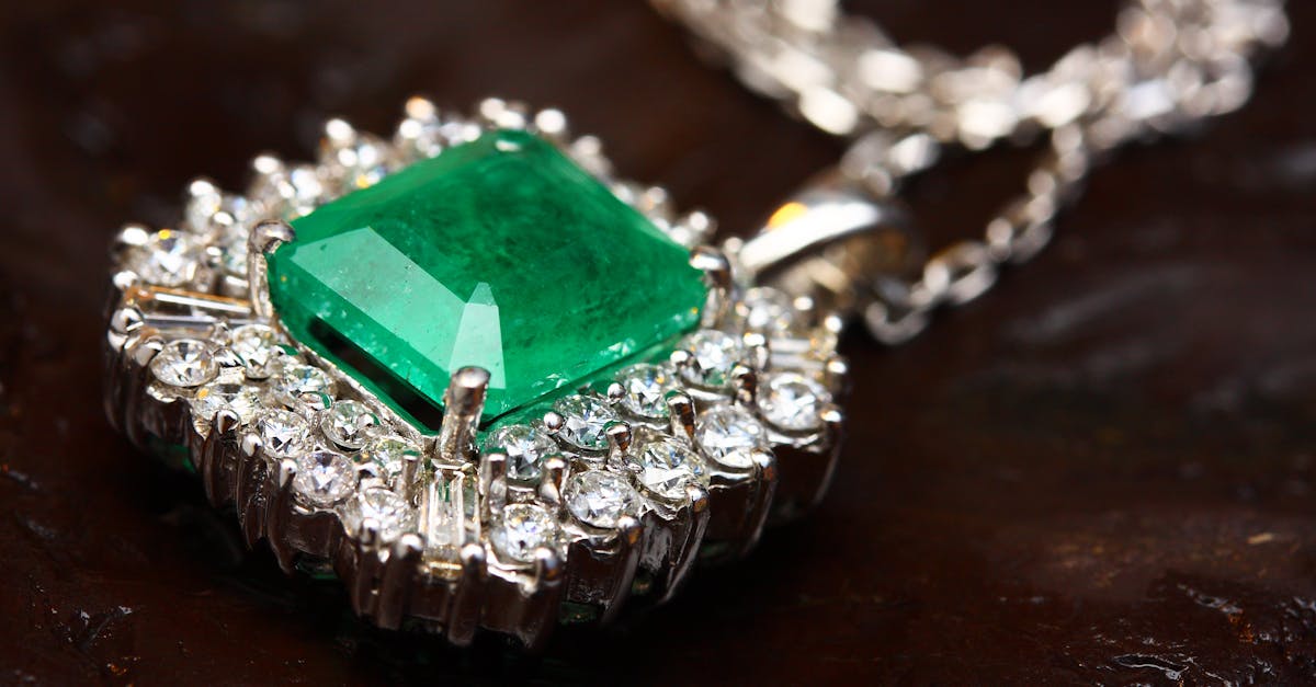 What does ct TW mean in diamonds