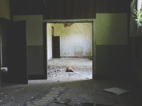 Free stock photo of abandoned building, fallen, room