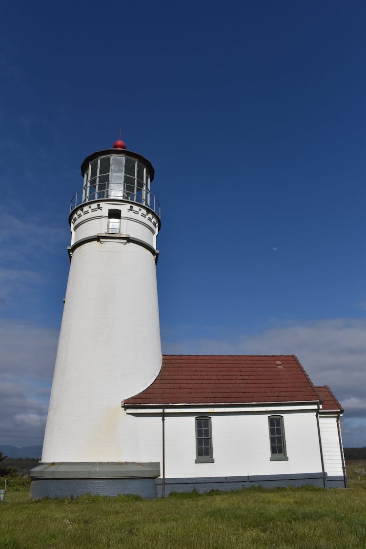 Photo Of The Cape Blanco Lighthouse, Oregon, United States