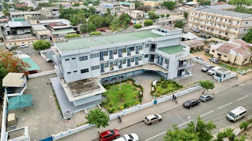 Foto profissional grátis de abidjan, automóveis, cidade