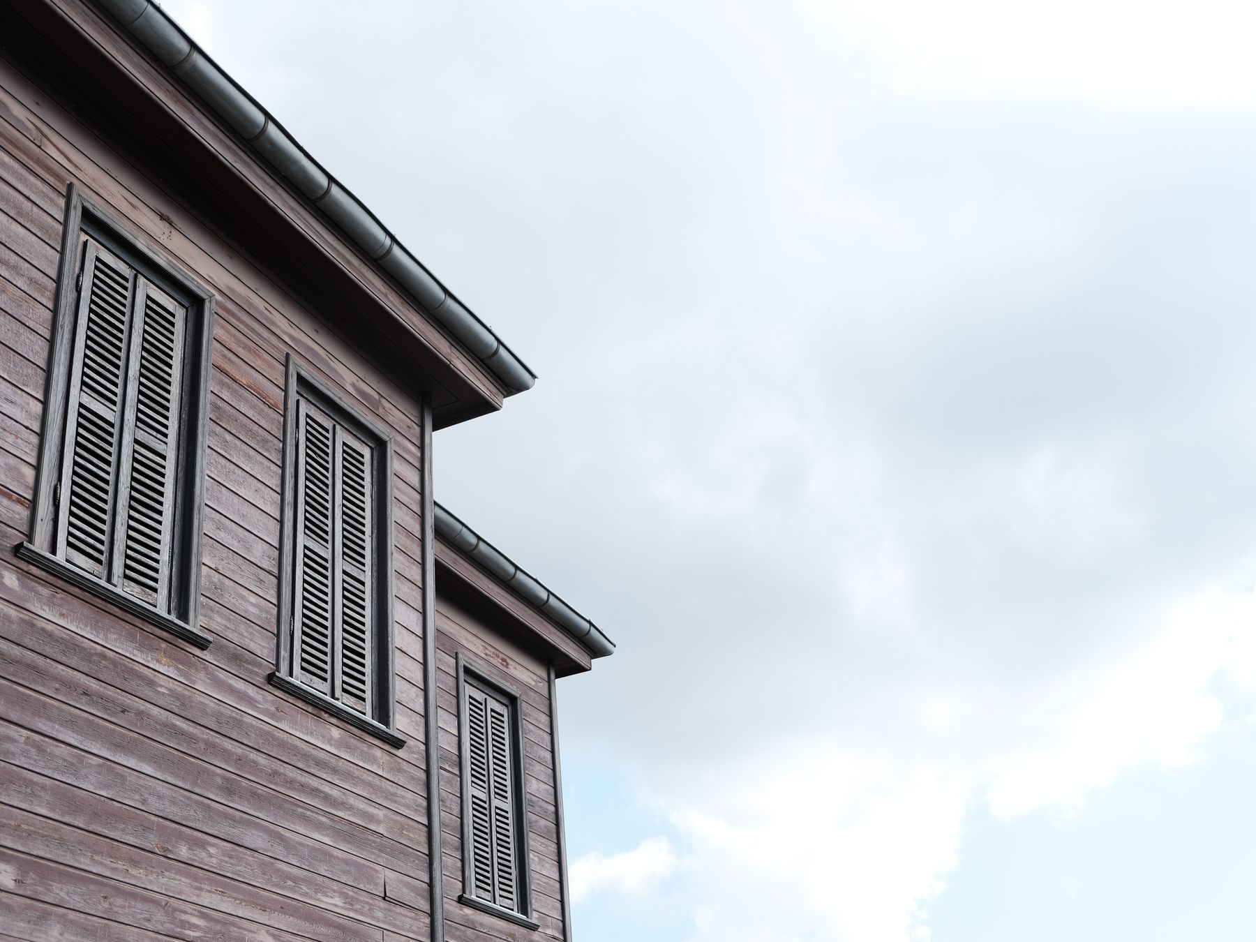 Exterior Painting in Erith — clean edges cut in around trim and sockets