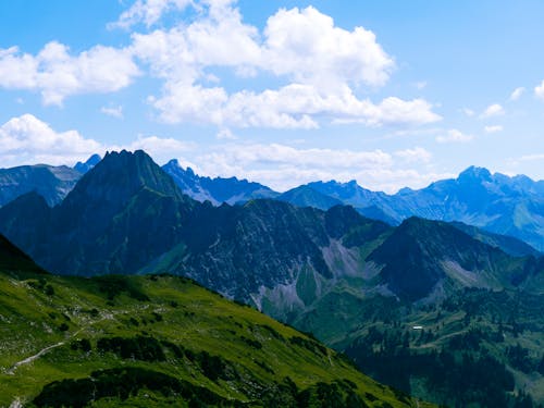 Gratis stockfoto met bergen, blauwe lucht, decor