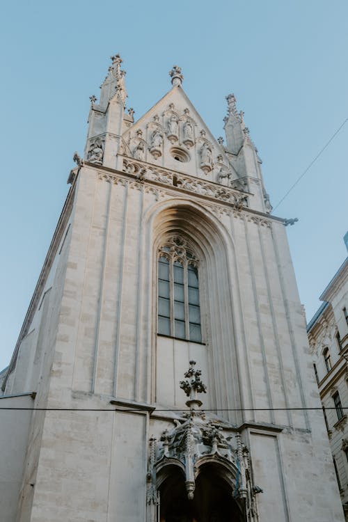 Free Low Angle Shot of the Maria am Gestade Catholic Church Stock Photo