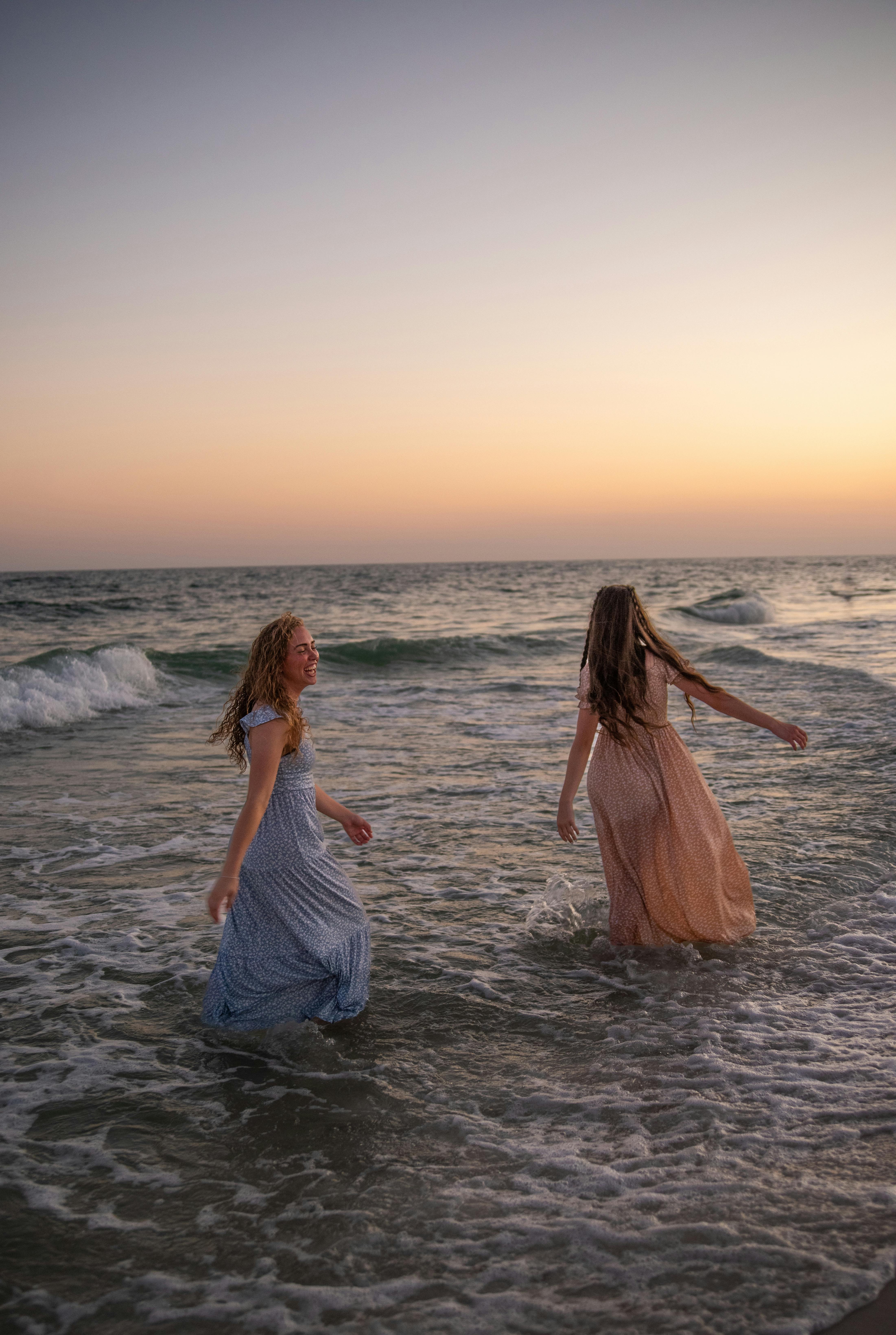 beach flowing dresses Sexy Flowing Chiffon Lace Slits Lace Boho Bridal Dress White Beach Wed –  Siaoryne main image 0