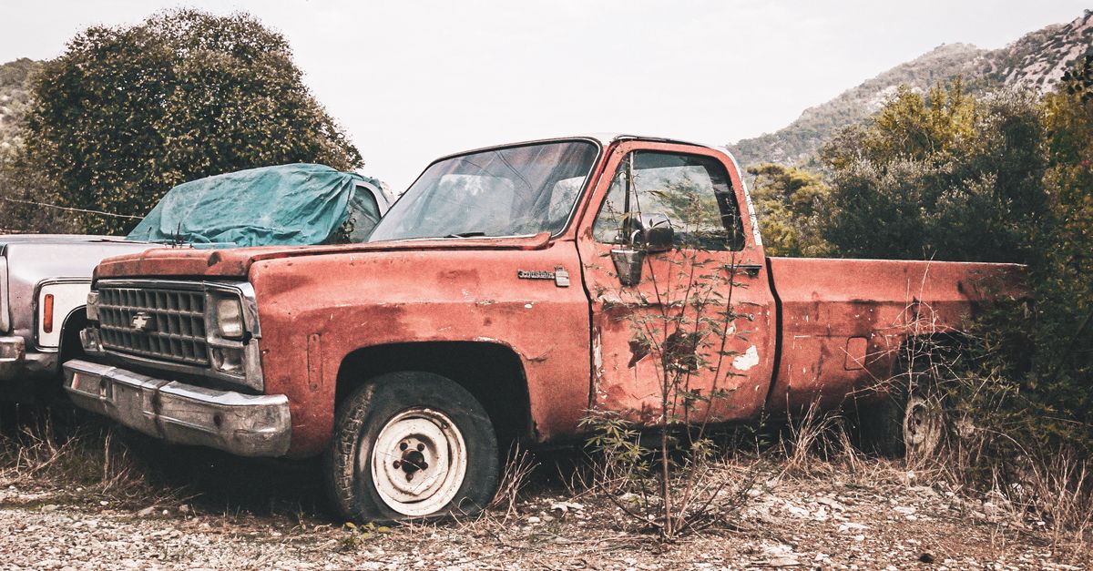 Yuba City Homeowners Pay $300–$500 for DIY Junk Hauling — Here's What Pros Charge in Yuba City