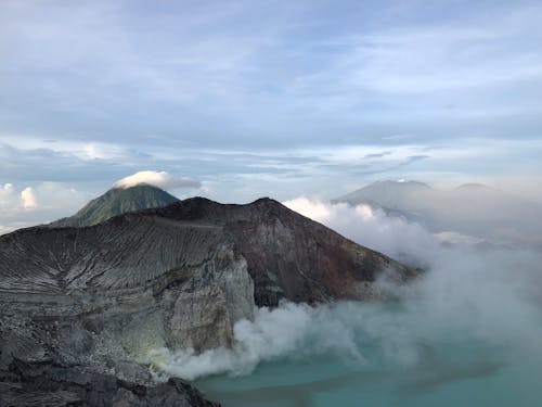 Безкоштовне стокове фото на тему «Вулкан, вулканічний кратер, гарячі джерела»