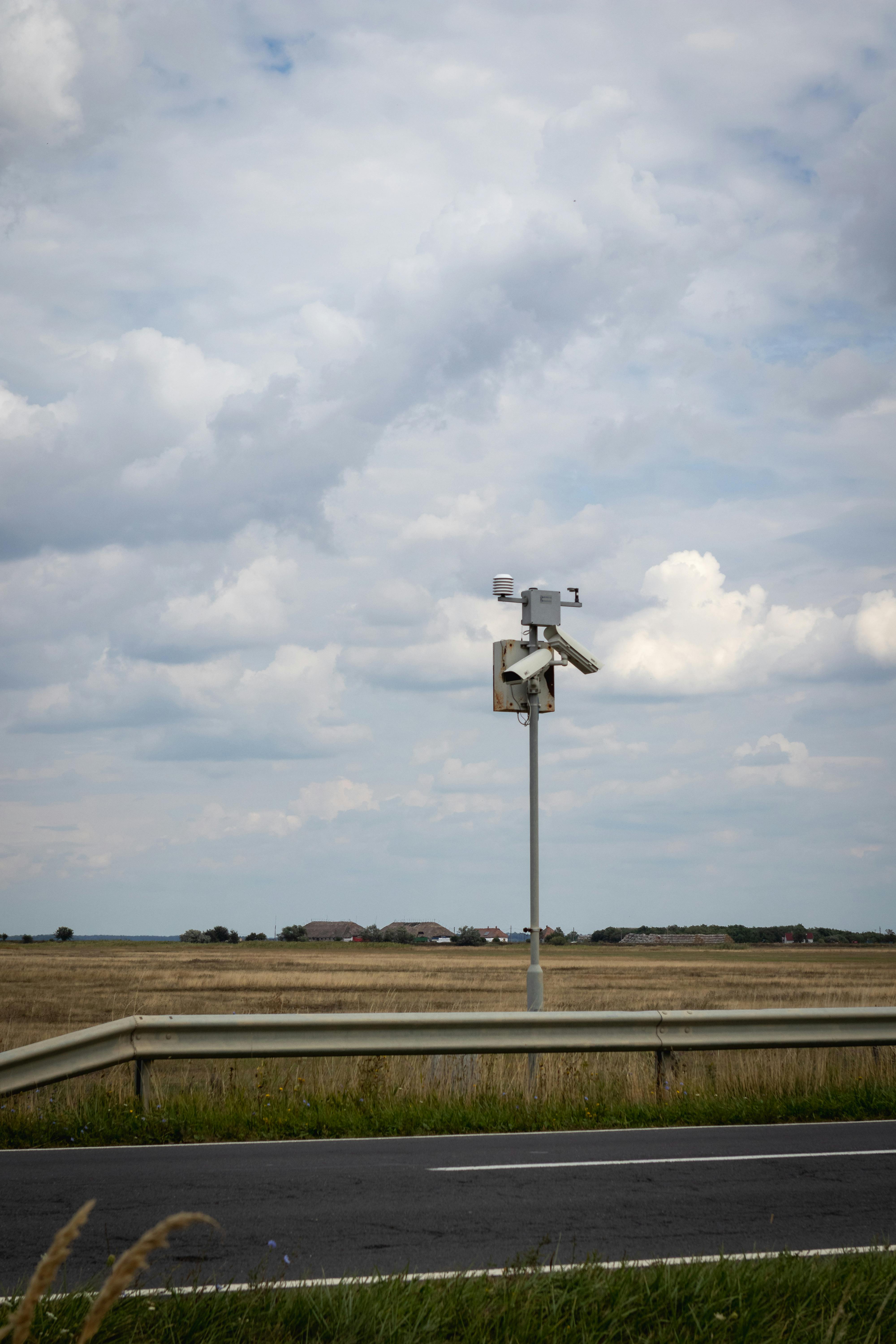 Why Duxbury Harbormaster’s Weather Monitoring Strategies Are Crucial for Boaters’ Safety