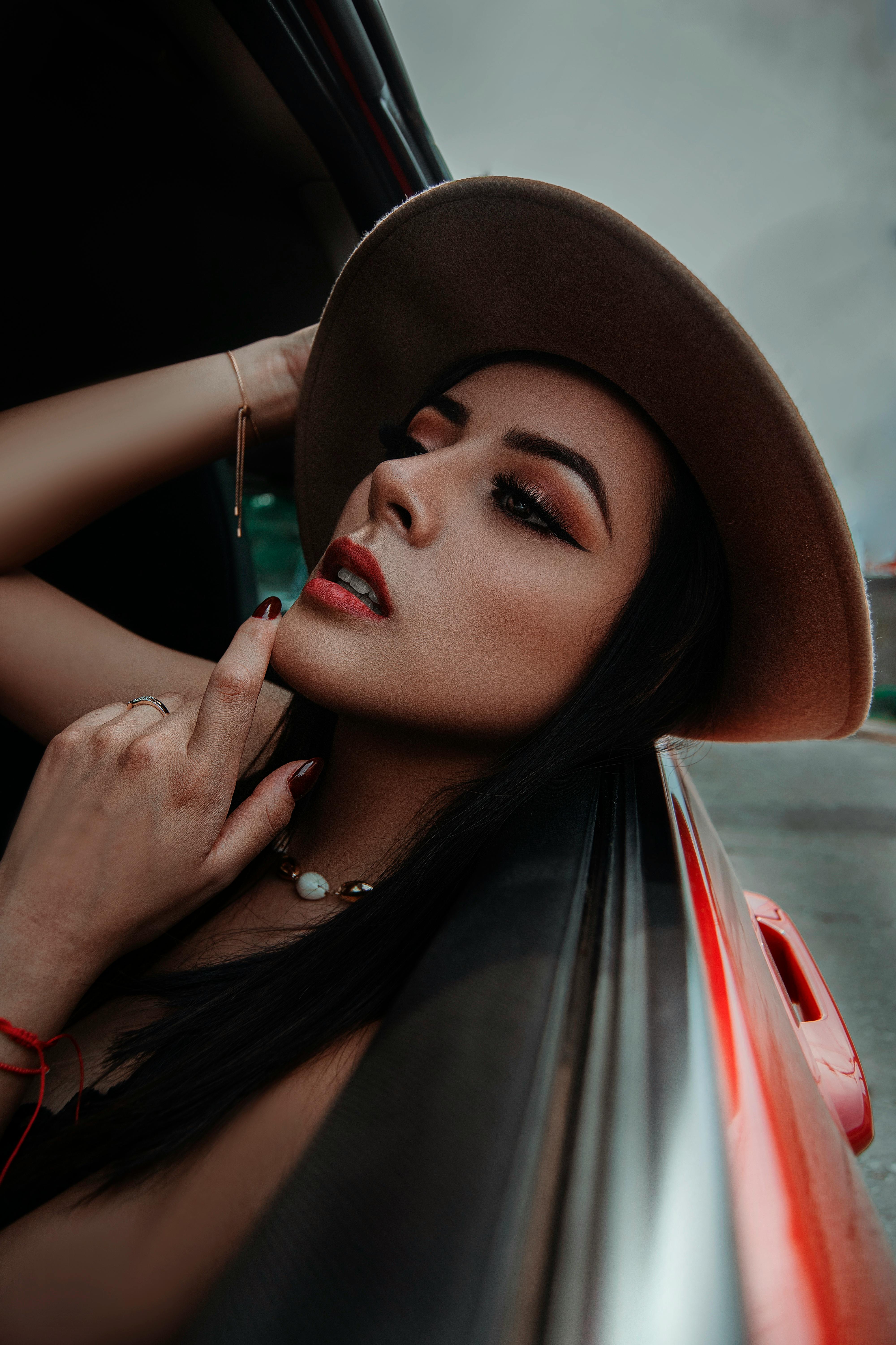 What is a wealthy face?