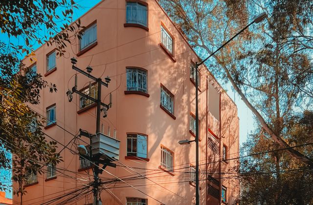 edificio residencial de viviendas