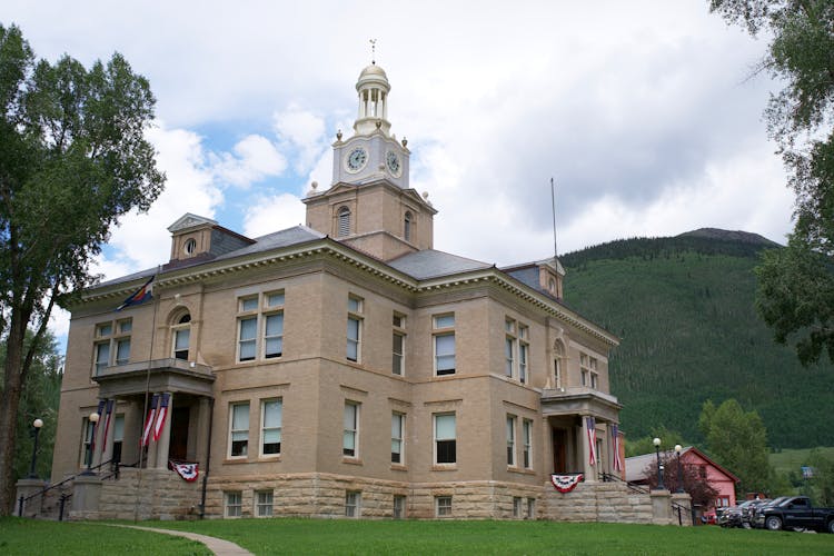 Building Of San Juan County Courthouse In Silverton