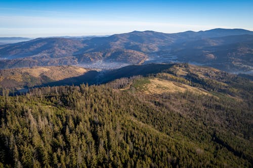 Immagine gratuita di fotografia aerea, landform, montagne