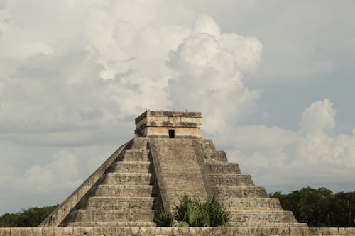 Foto profissional grátis de chichen itza, el castillo, fechar-se