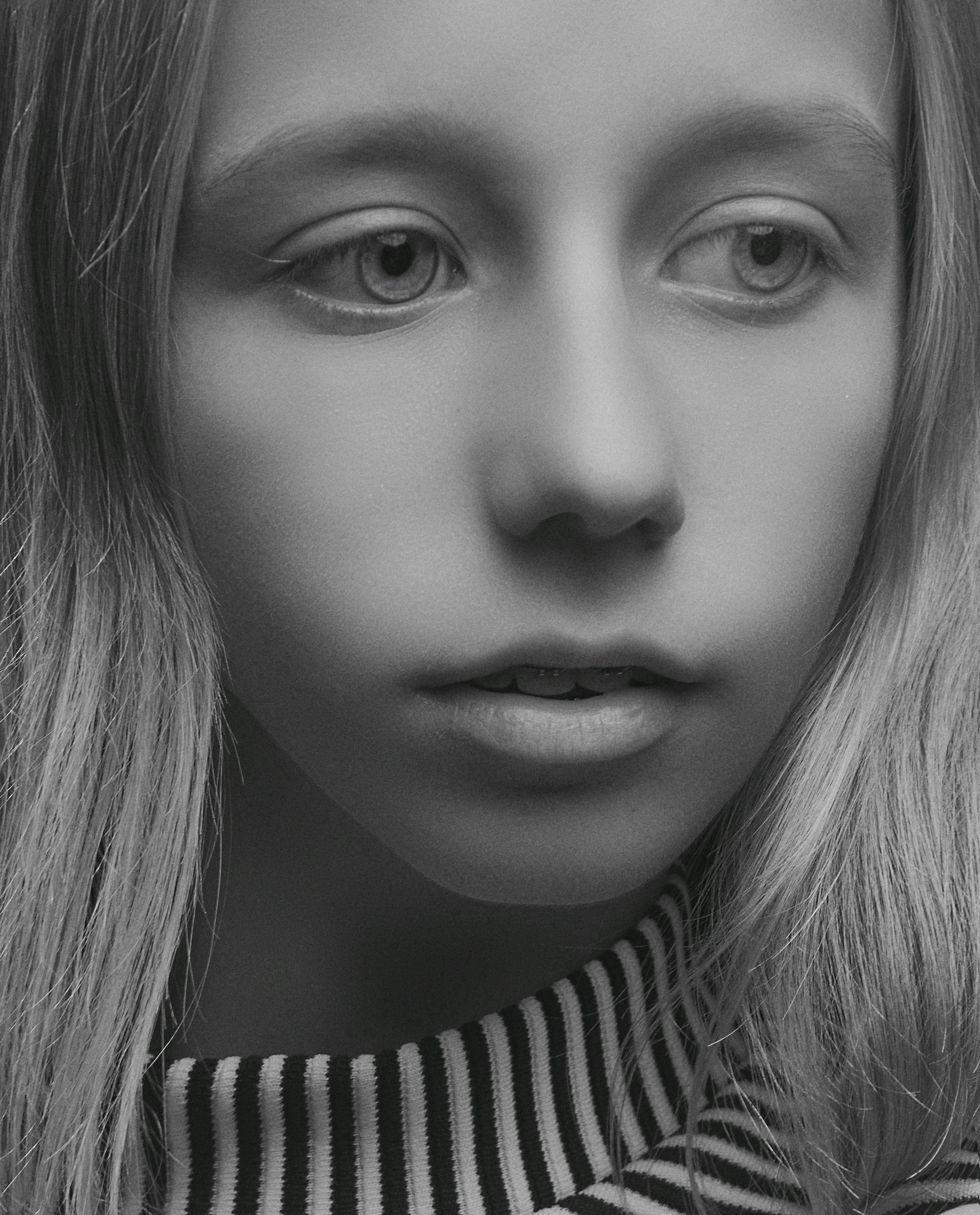 Who has cutest eyes in the world?