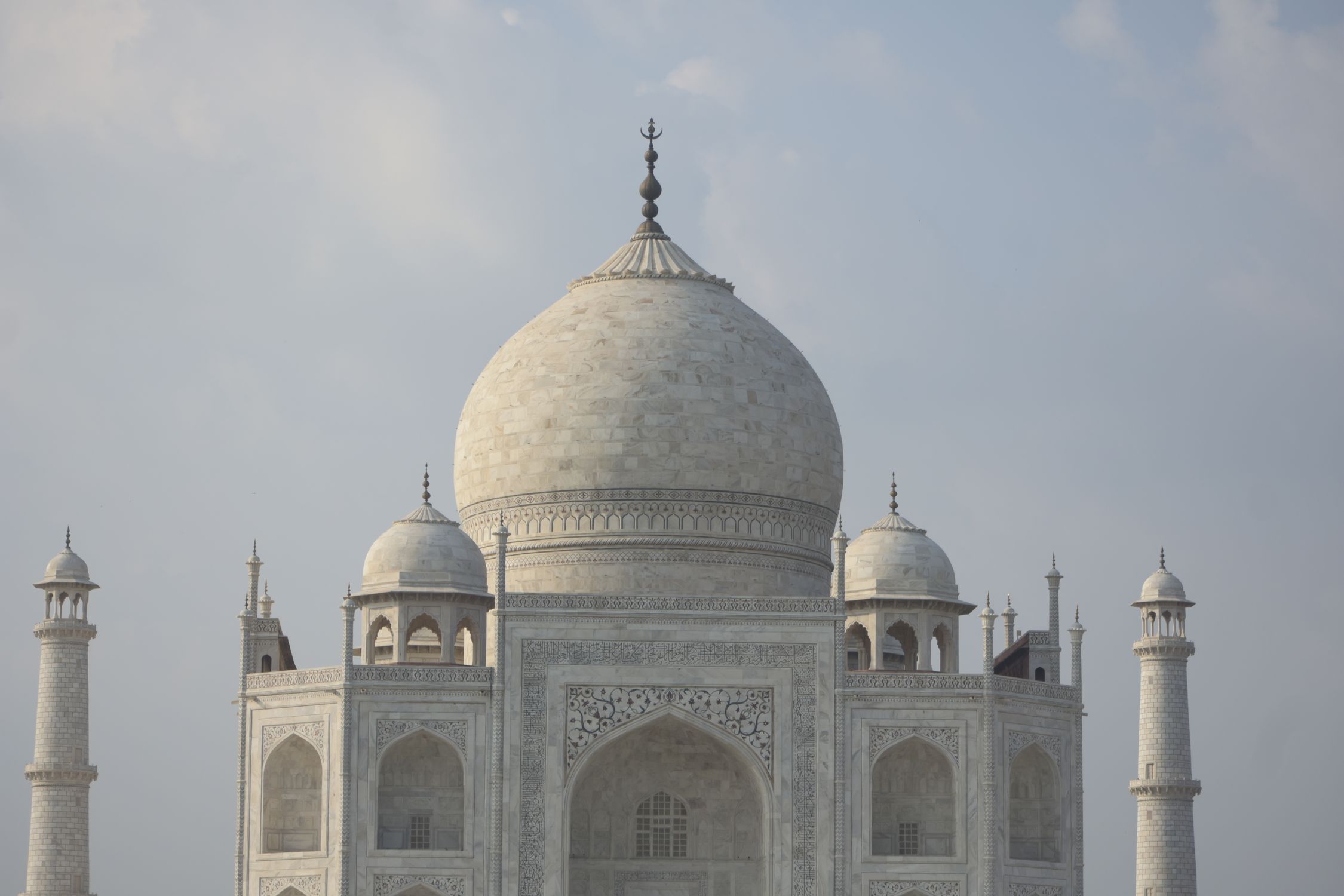 Taj Mahal Dome In Agra India Free Stock Photo taj-mahal-dome-in-agra-india-free-stock-photo