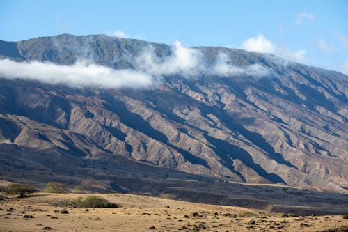 Immagine gratuita di cielo azzurro, deserto, montagna