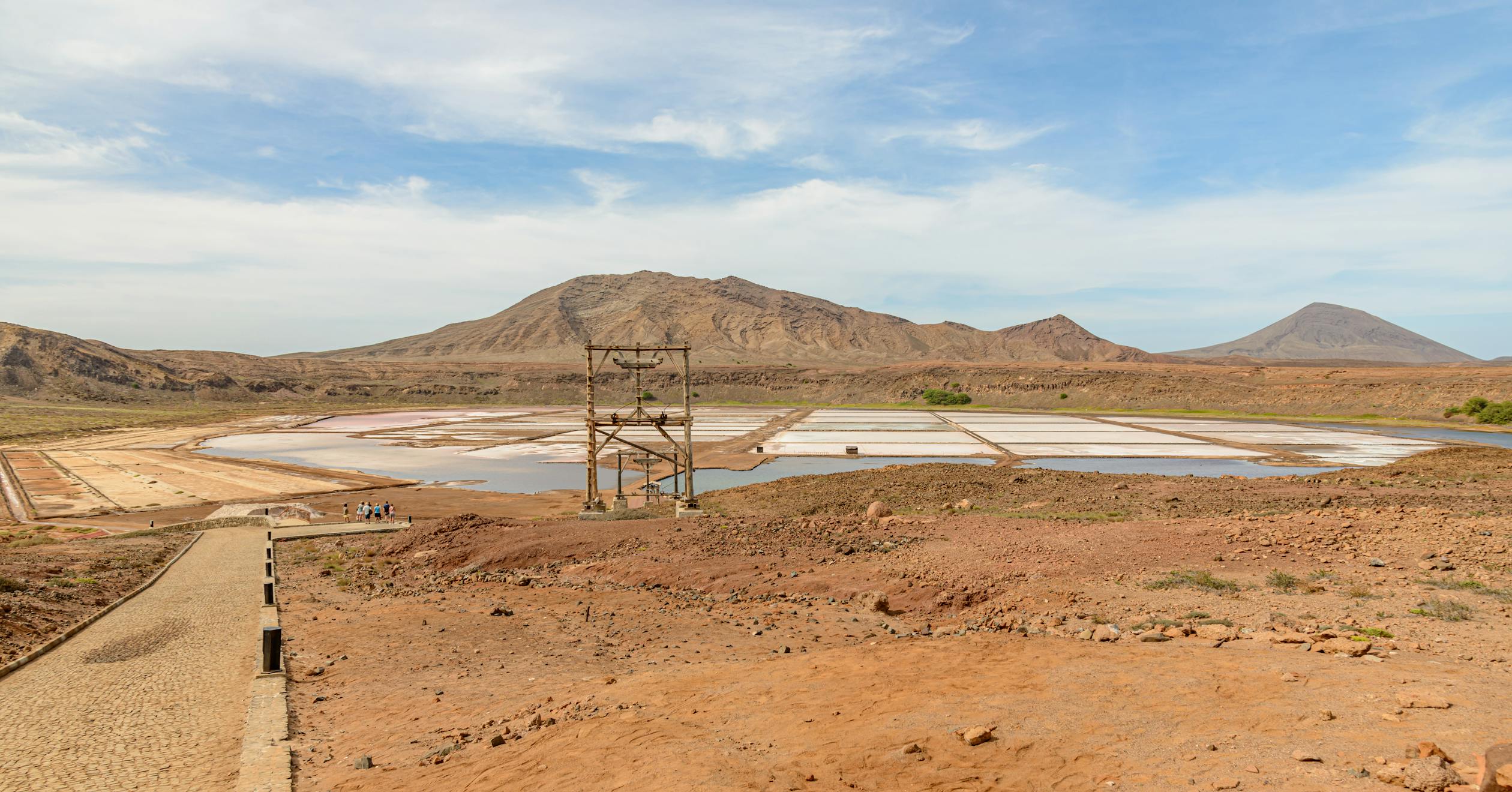 Askari Metals Discovers Highly Prospective 'Corridor of Interest' at Uis Lithium Project in Namibia