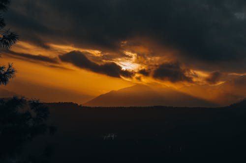 Základová fotografie zdarma na téma hora, měsíc, oranžová obloha