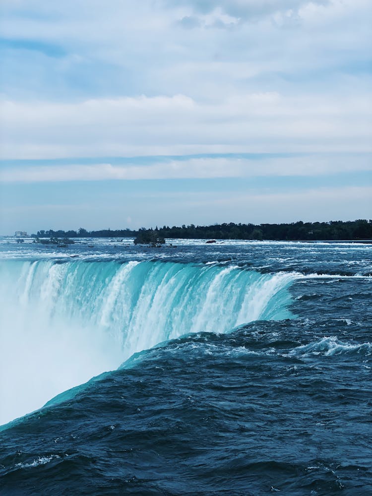 Horseshoe Falls In Ontario, Canada