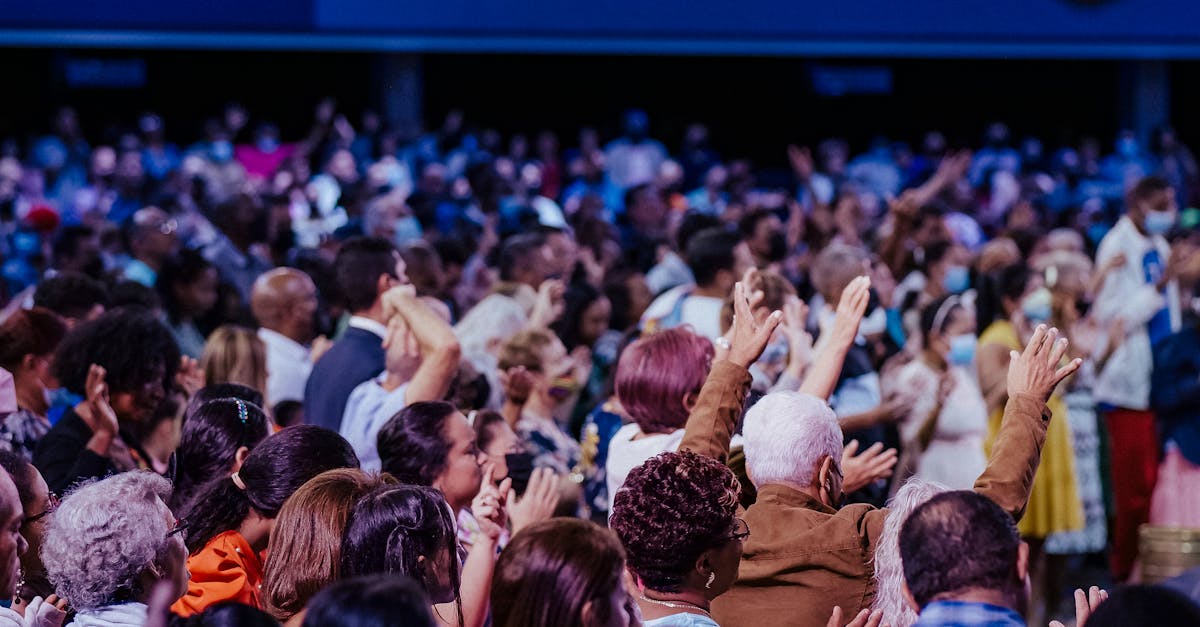 Congregation in a Concert Hall · Free Stock Photo