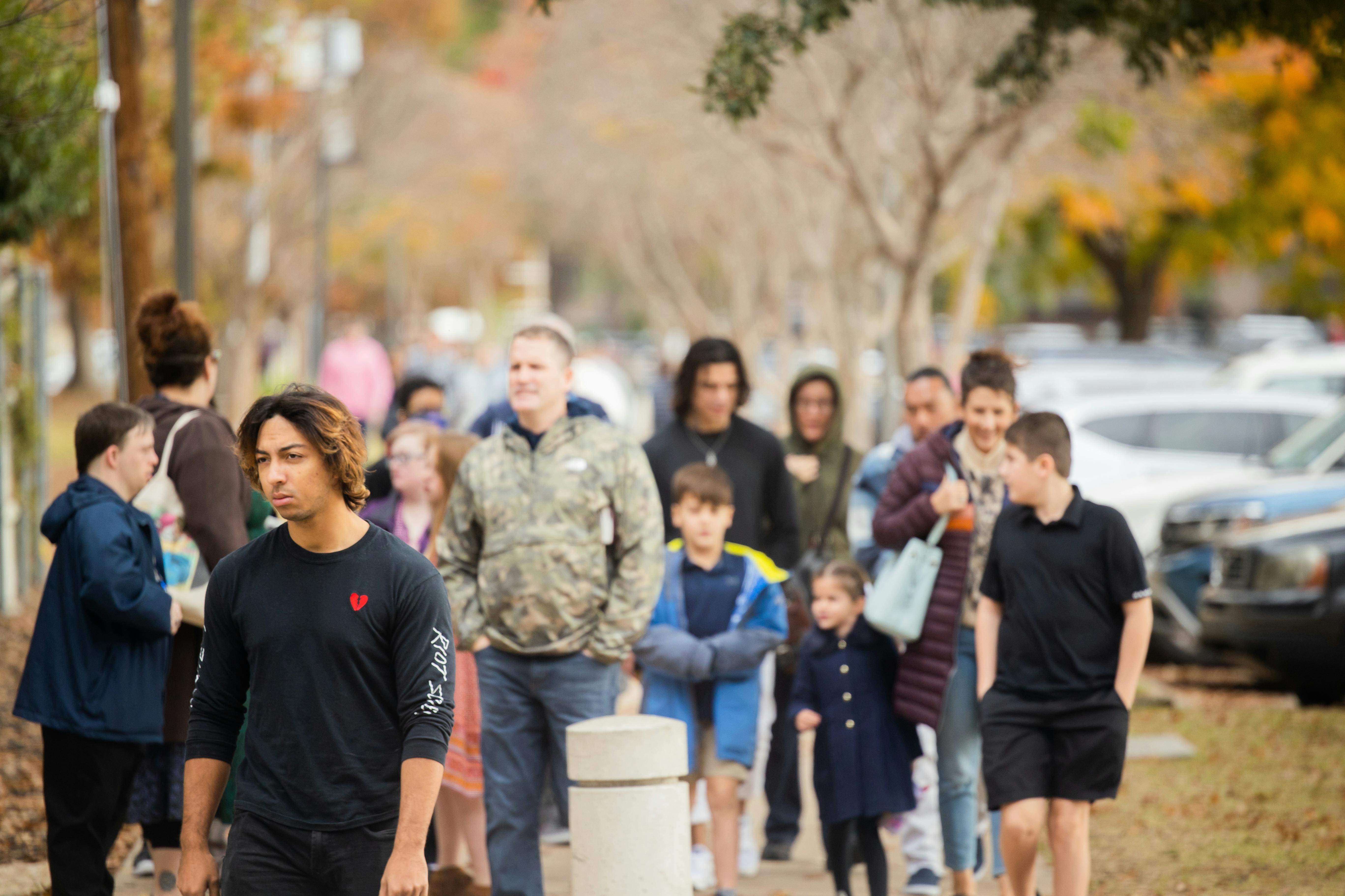 5th annual NorWALK for Mental Health: Walk + Wellness Fair held in city's Town Green - News 12 — Photo by Caleb Oquendo on Pe