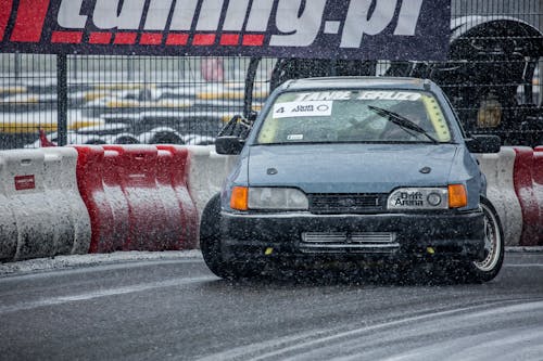 Základová fotografie zdarma na téma auto, automobilový, čelní pohled