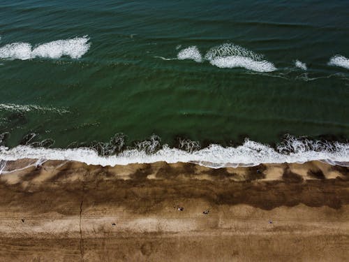 Foto d'estoc gratuïta de cos d'aigua, foto des d'un dron, fotografia aèria