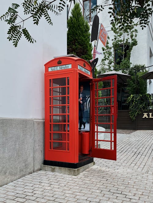 Imagine de stoc gratuită din cabină telefonică, fotografiere verticală, telefon public