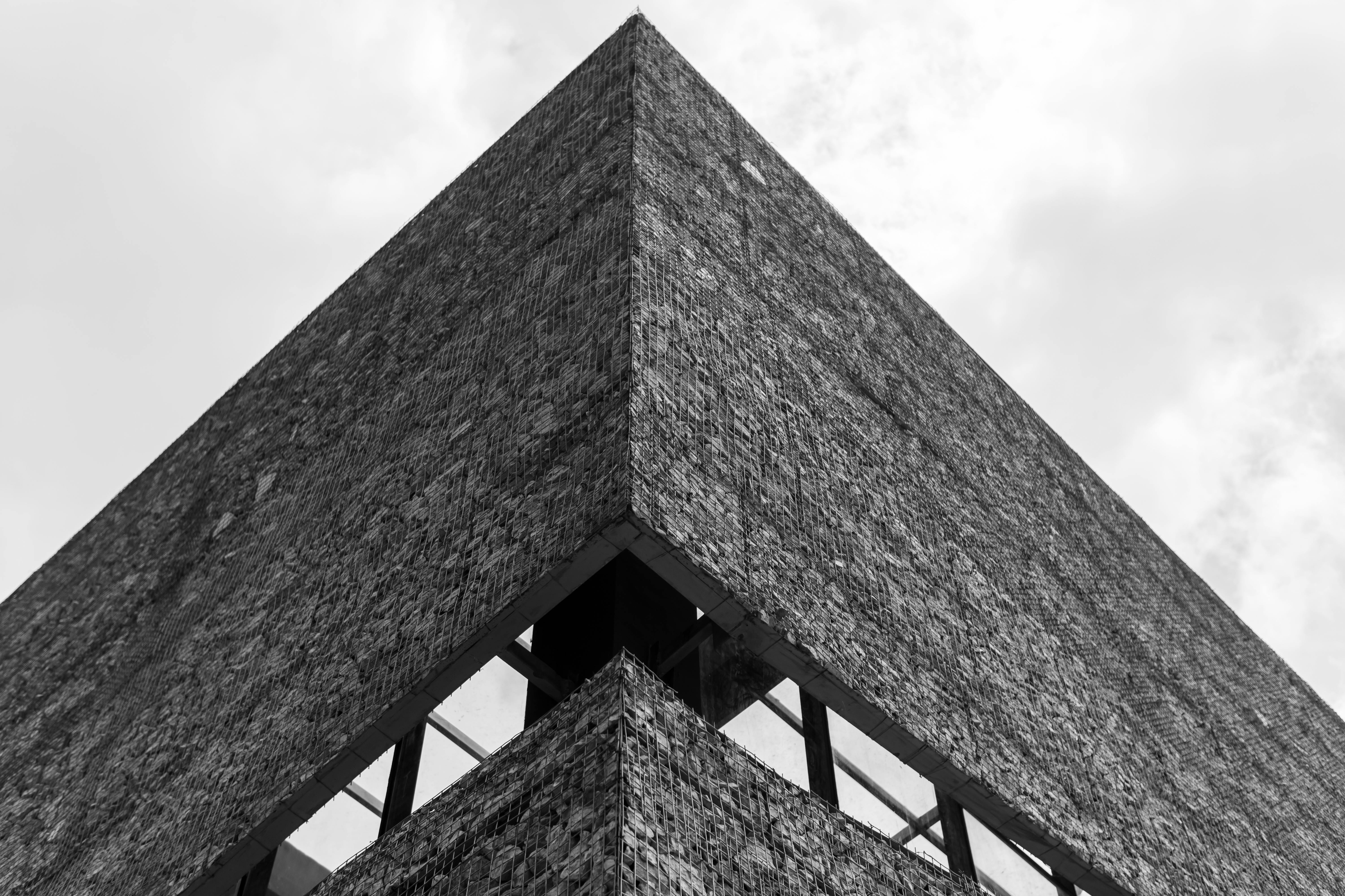 Modern wall minimalist black and white · Free Stock Photo