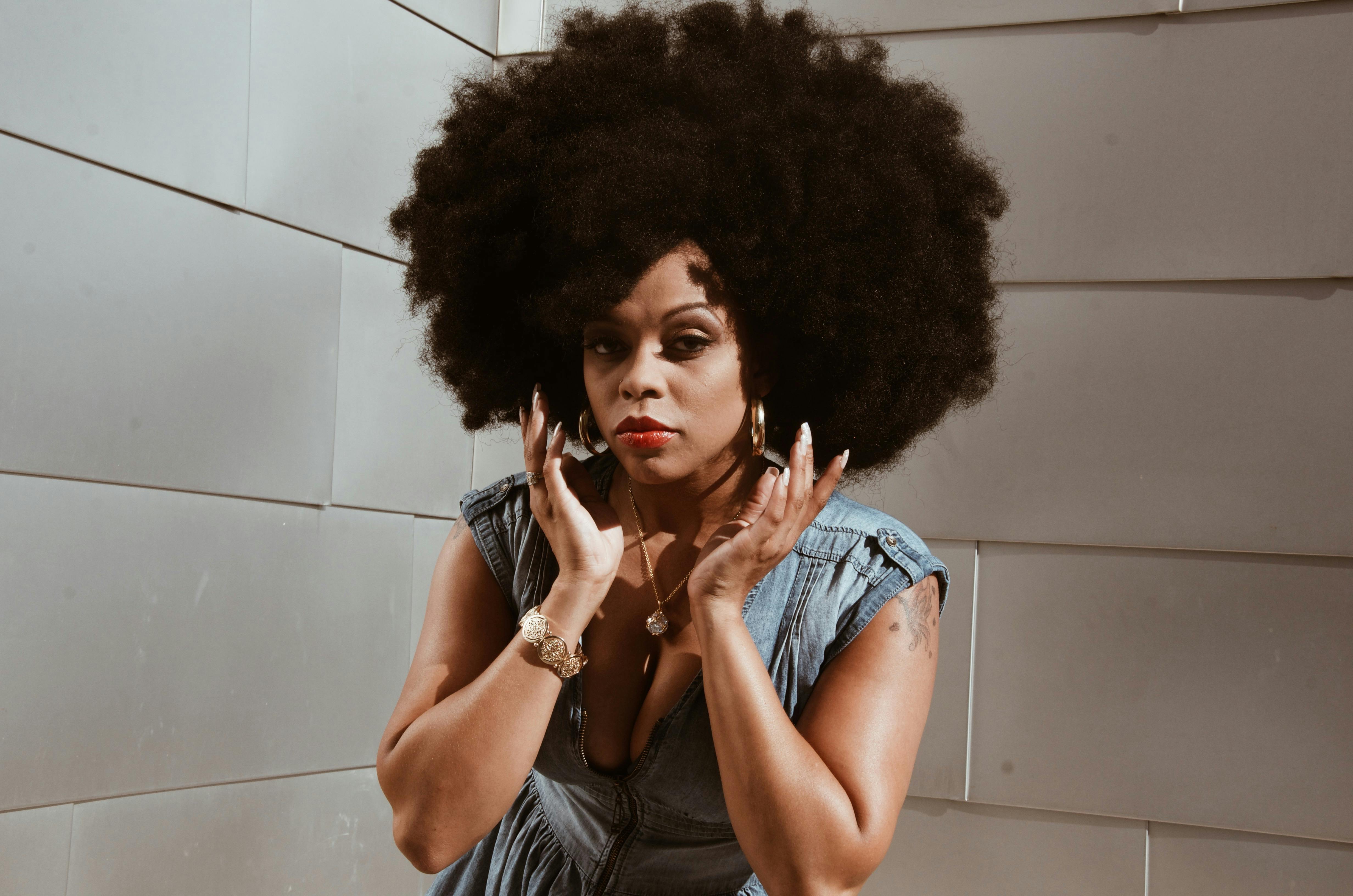 celebrity news, pop culture trends, entertainment industry, celebrity lifestyle, music awards, Celebrity & pop culture — Phot