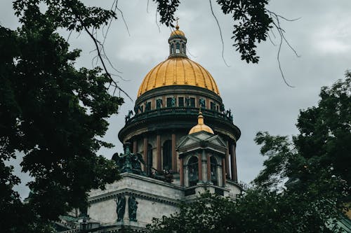 St. Isaacs Cathedral, Saint Petersburg, Russia