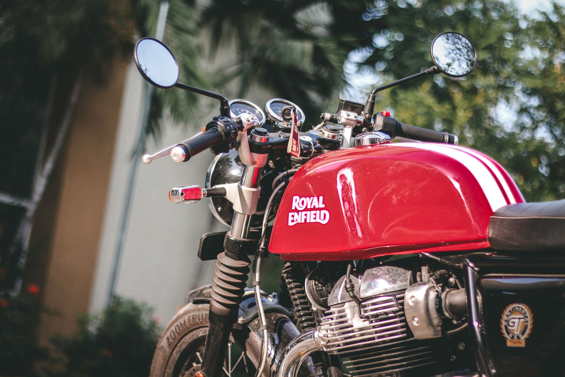 Royal Enfield Electric Bike Launch: Price, Features, Range, Details and More