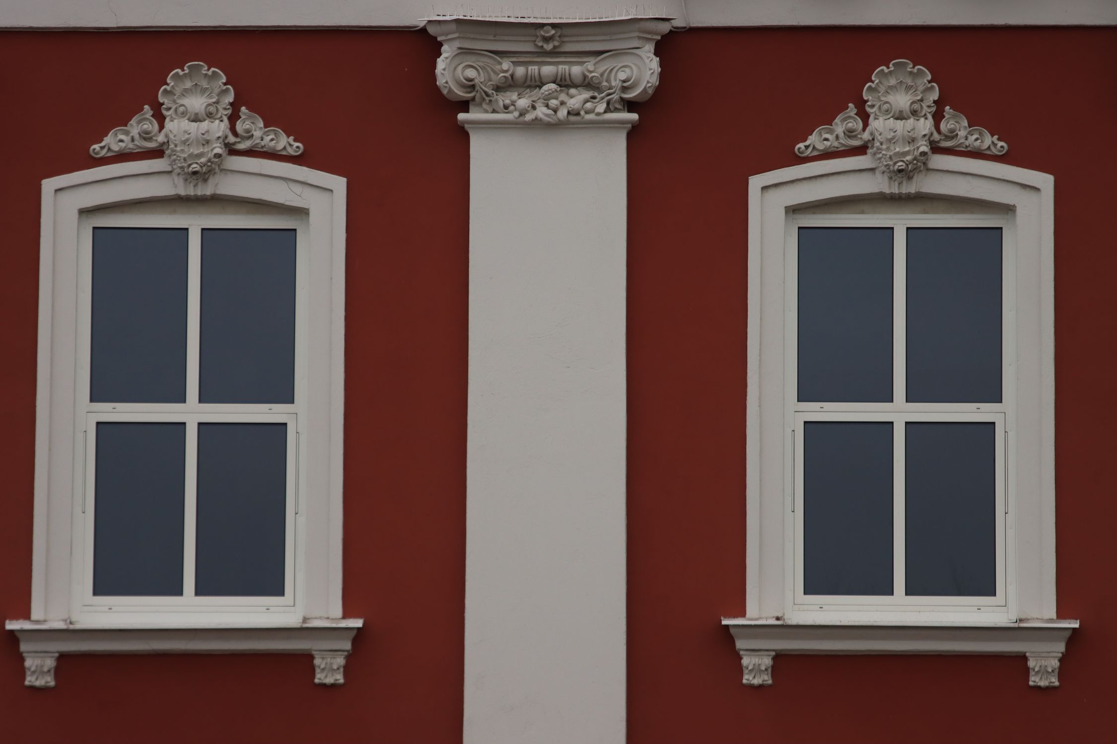 Window Simetric Image Symmetric White Windows · Free Stock Photo