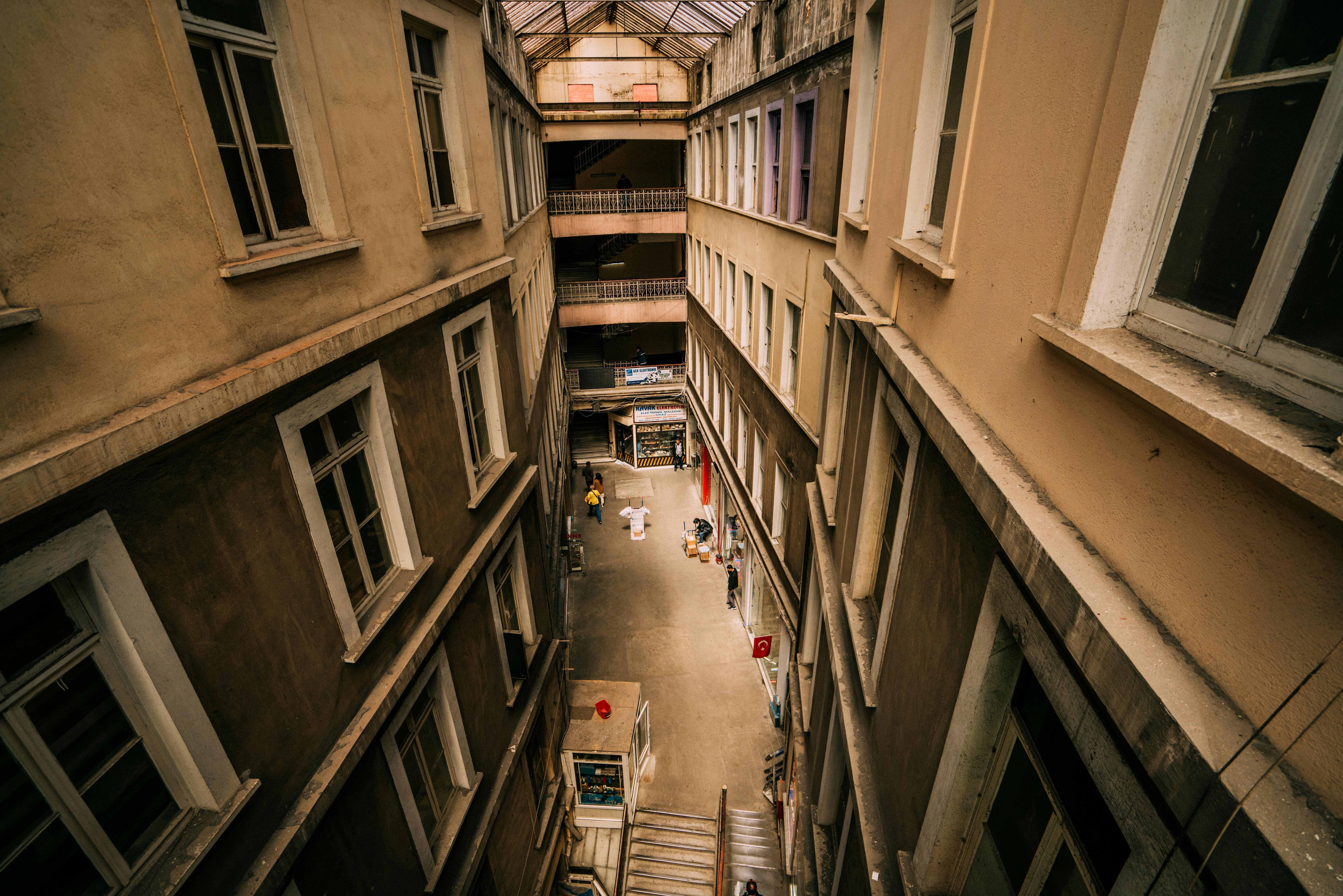 Is 1 acre enough for 2 houses?