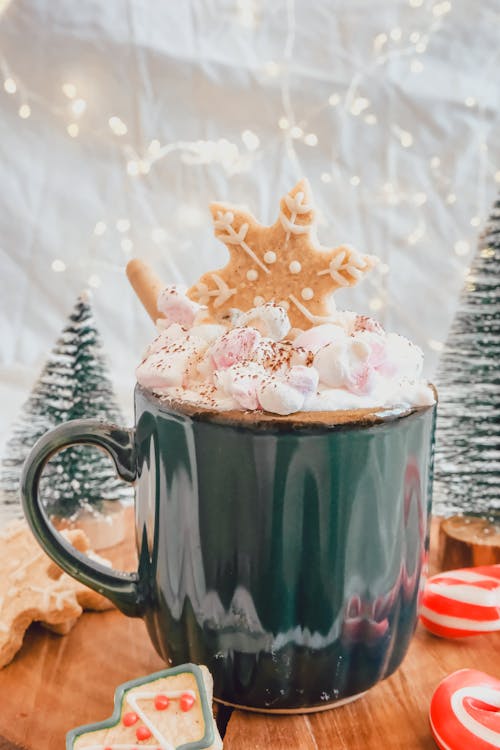 Fotobanka s bezplatnými fotkami na tému čokoládový nápoj, cukríky marshmallow, horúca čokoláda