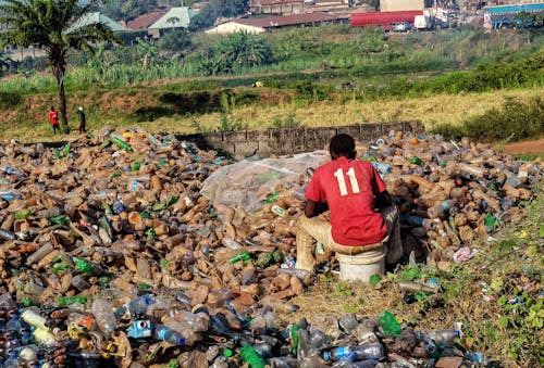 Foto d'estoc gratuïta de bolcat, brossa, contaminació