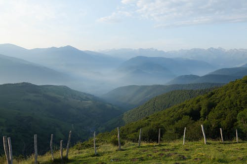 Immagine gratuita di fotografia della natura, montagne, montagne verdi