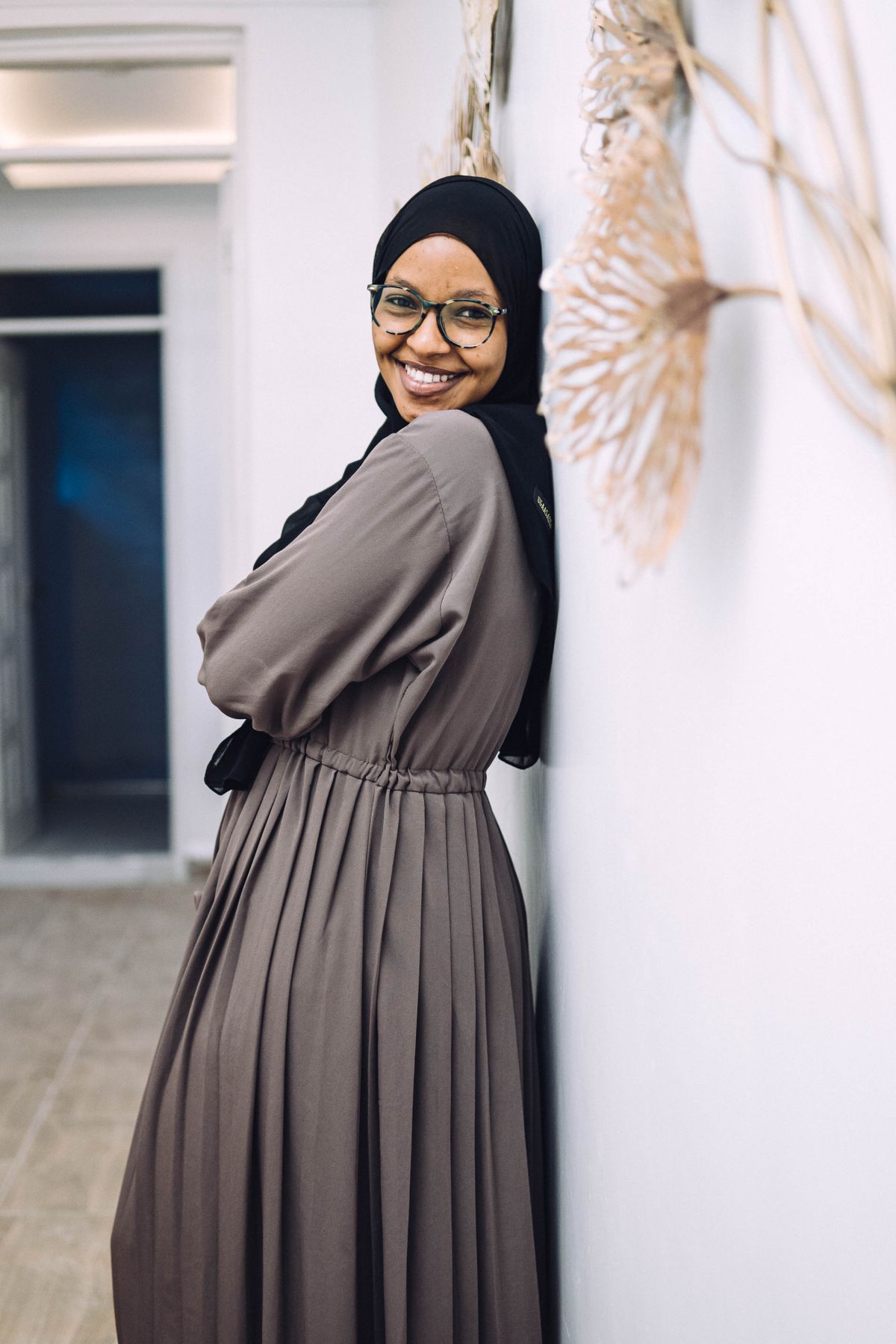 Sand Belted Abaya alternate view
