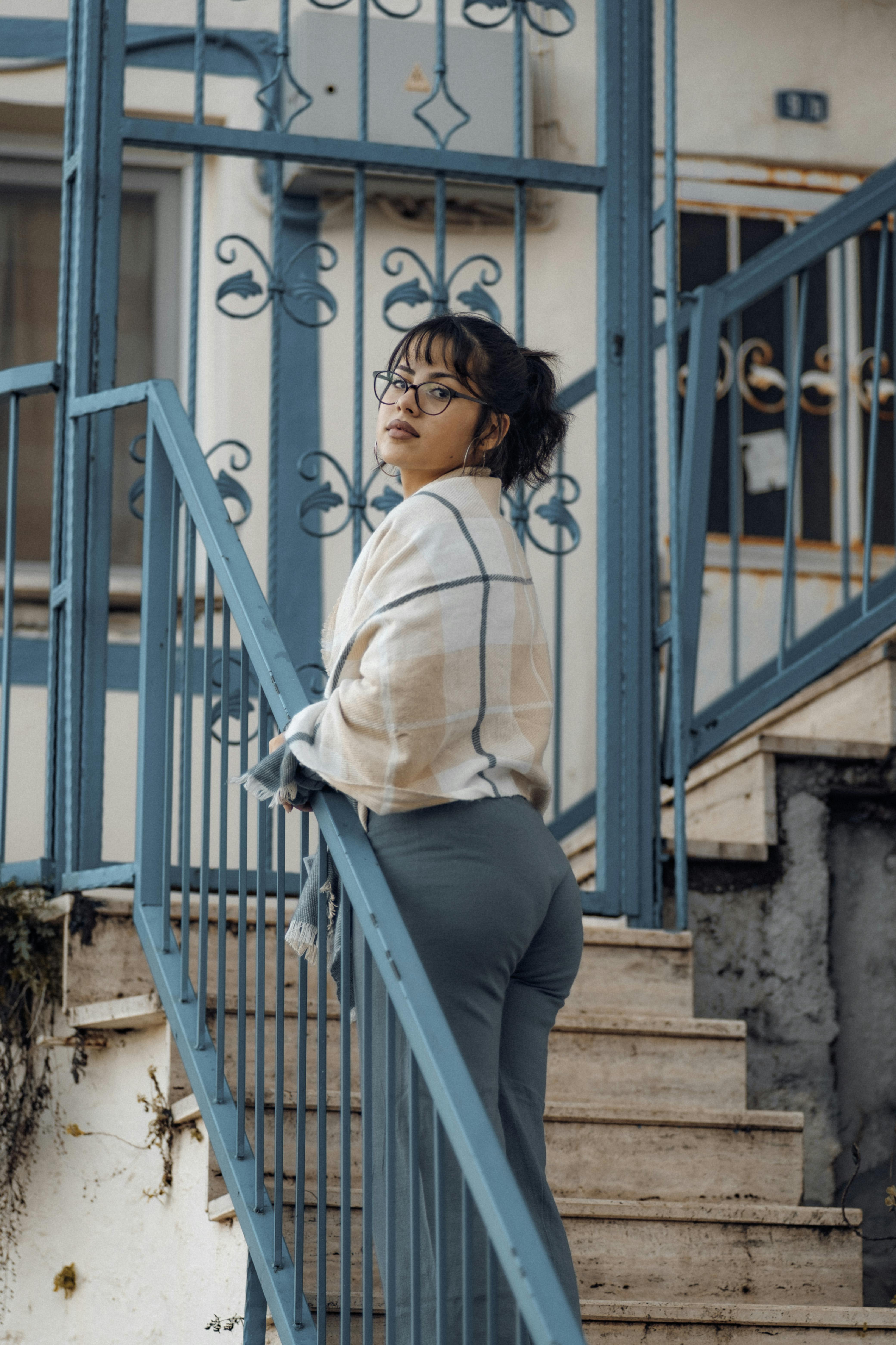 Do emotionally unavailable dumpers come back?