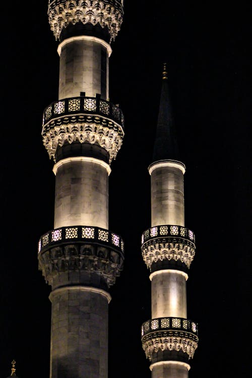 Fotos de stock gratuitas de alto, iluminado, minarete