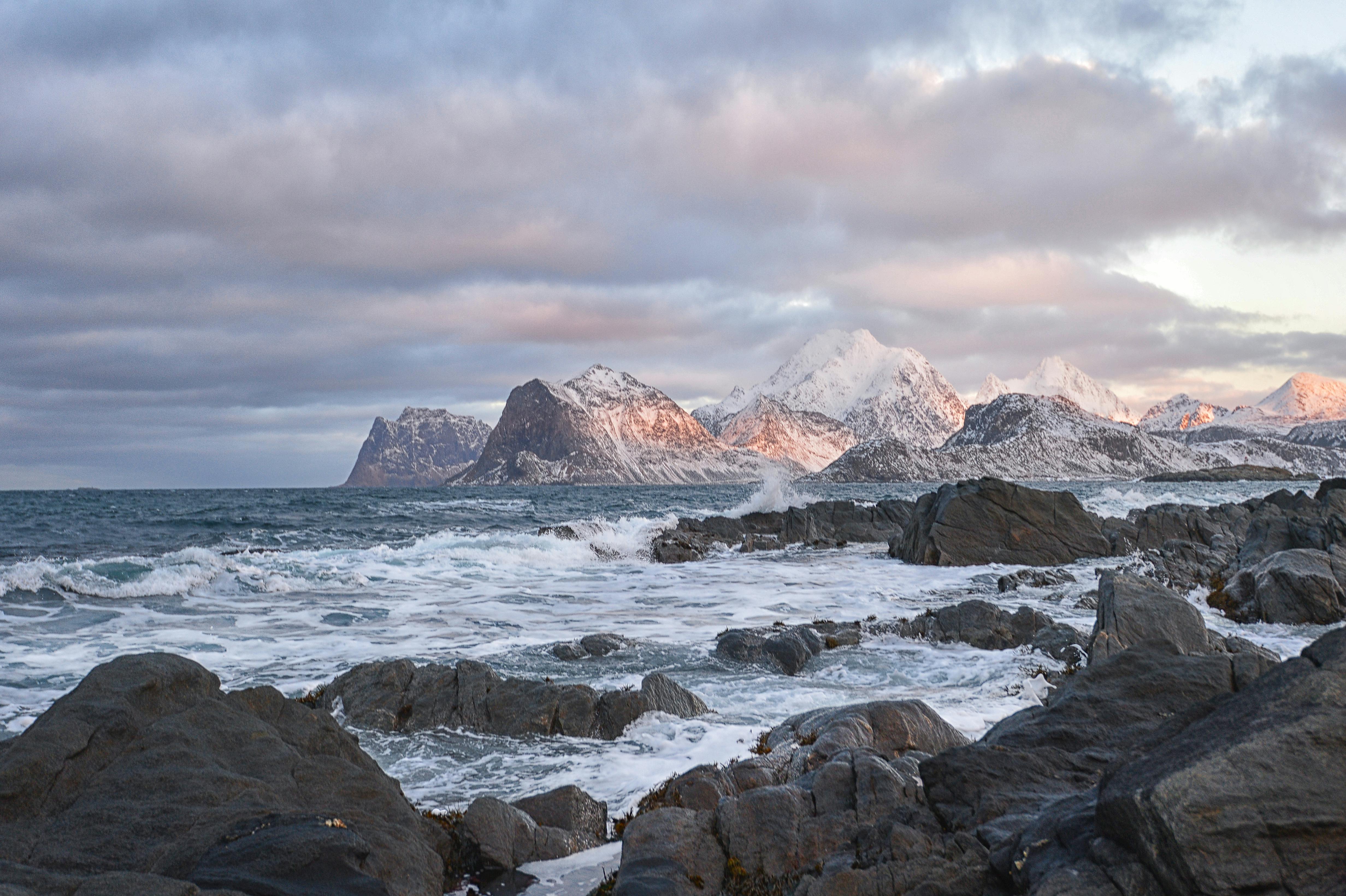 How do you know if someone is genuinely interested?