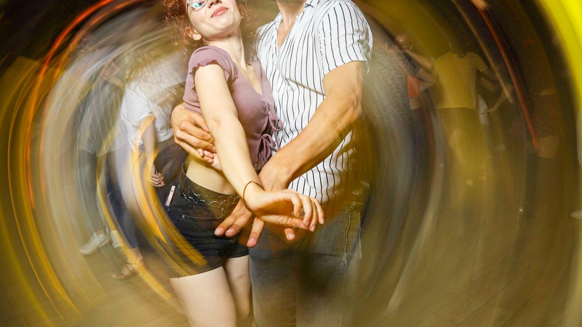 Kizomba et salsa : le mélange parfait pour les soirées montpelliéraines